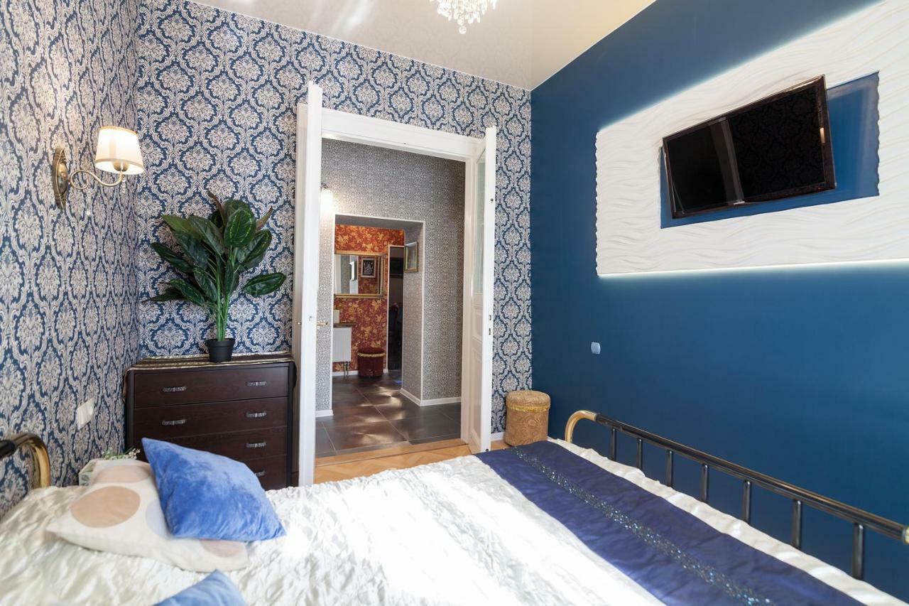 Delux Leopolli Apartments Near Shopping Mall Forum Leopoli Esterno foto