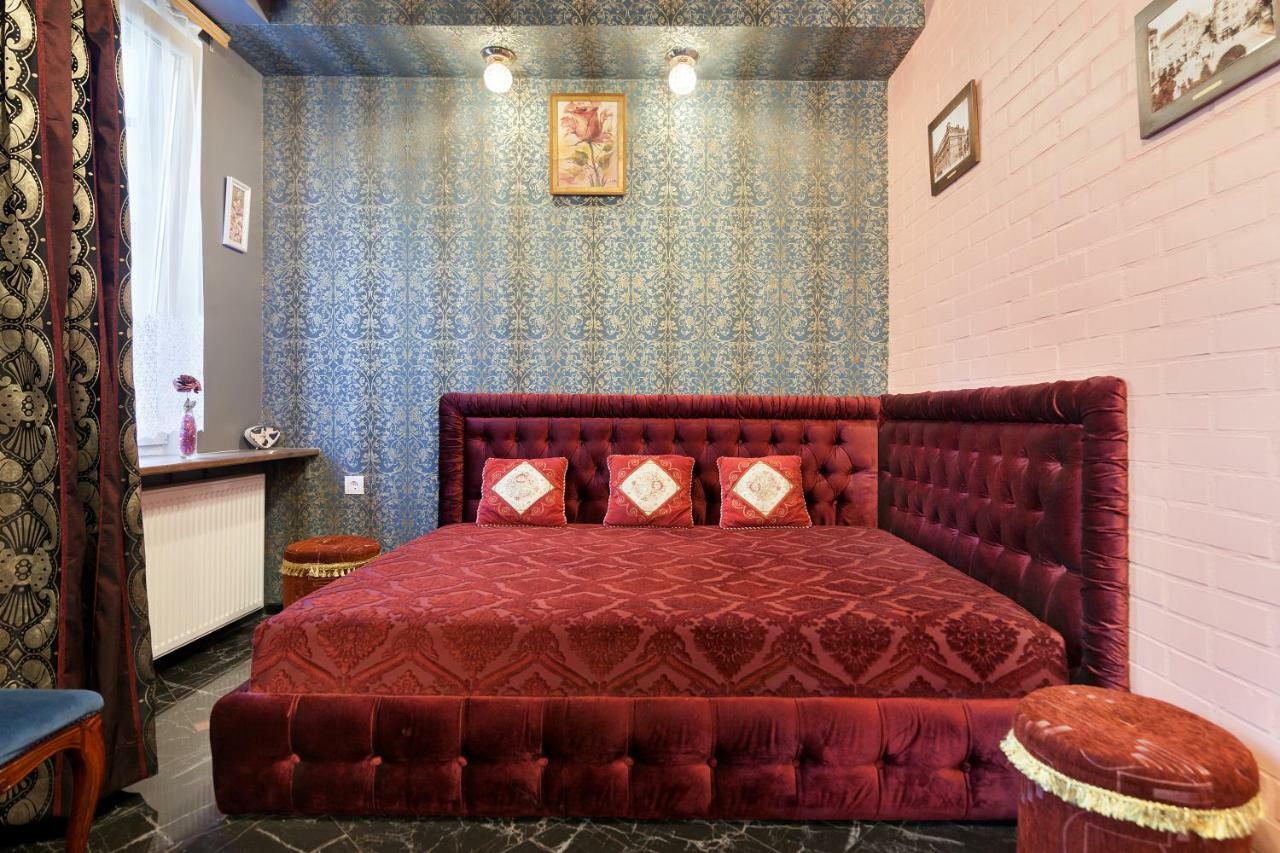 Delux Leopolli Apartments Near Shopping Mall Forum Leopoli Esterno foto